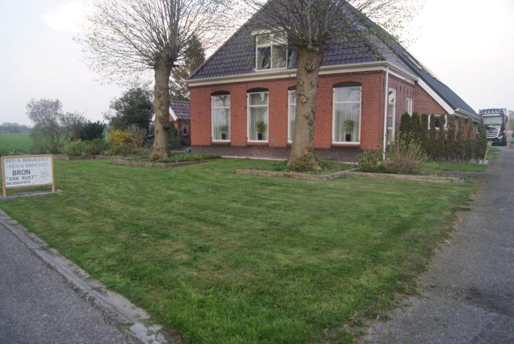 Bron Van Rust Siegerswoude Extérieur photo